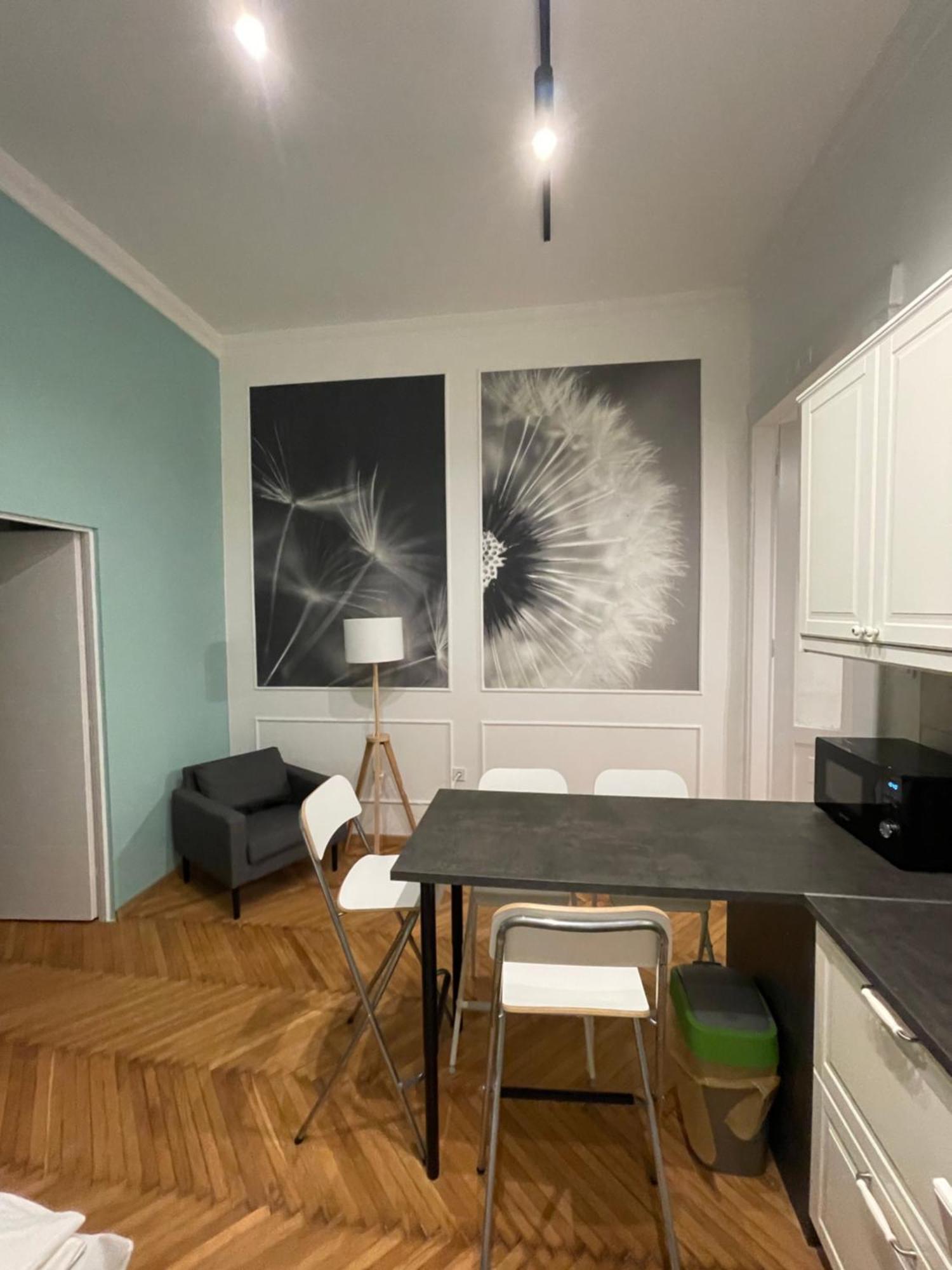 Flower Apartment Budapest Eksteriør billede